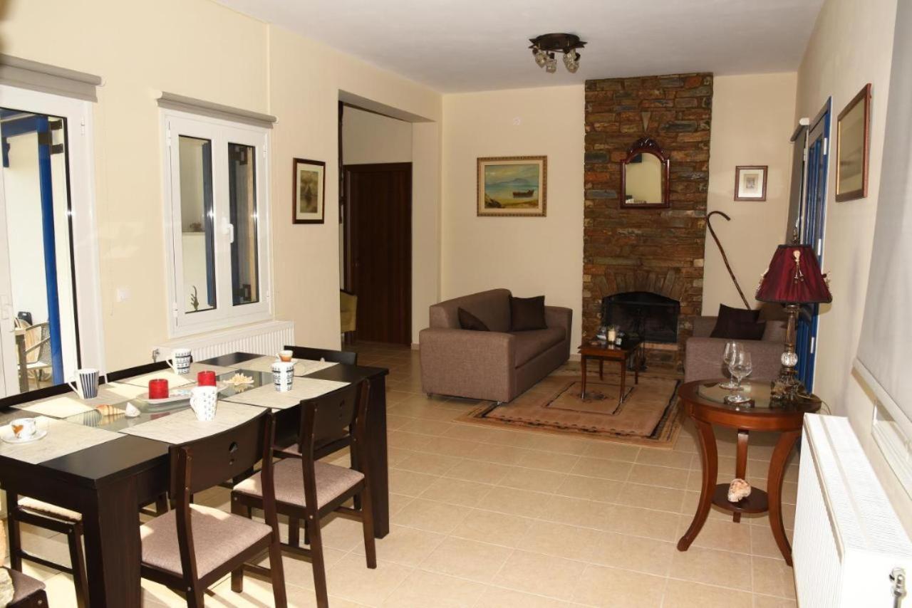 Ferienhaus Andros Country